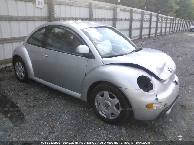 3VWBB61C4WM004344-1998-volkswagen-new-beetle-0