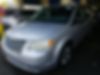 2A8HR44E19R529040-2009-chrysler-town-and-country-0