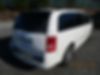 2A8HR54159R675573-2009-chrysler-town-and-country-2