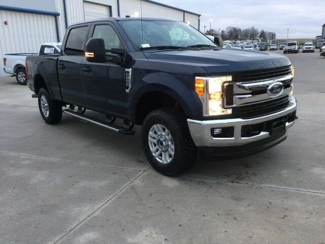 1FT7W2B67HEC14217-2017-ford-f-250-0