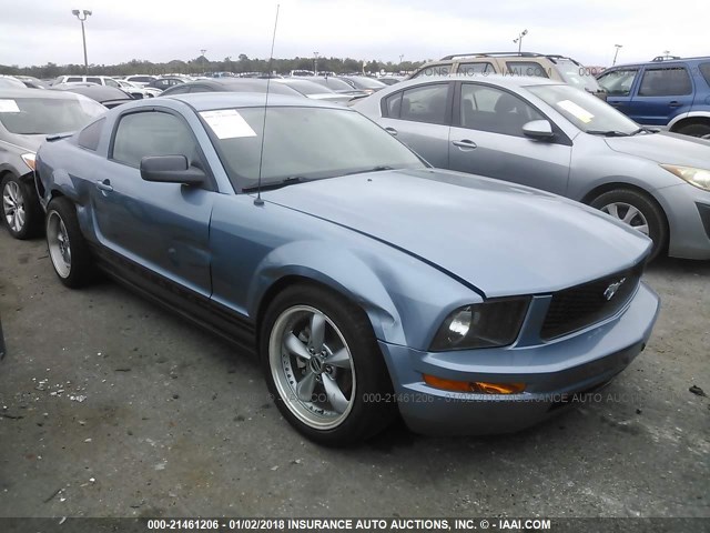 1ZVFT80N475277983-2007-ford-mustang-0