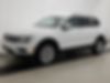 3VV2B7AX3JM068381-2018-volkswagen-tiguan