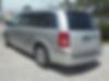 2A4RR6DX8AR254077-2010-chrysler-town-and-country-2
