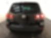 WVGFK7A91AD000511-2010-volkswagen-touareg-2