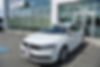 3VW167AJ3HM319501-2017-volkswagen-jetta-2