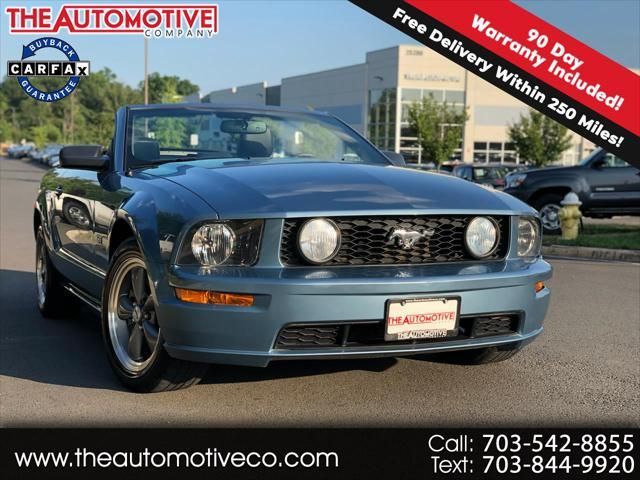 1ZVFT85H765138061-2006-ford-mustang-0