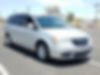 2A4RR5DG2BR702471-2011-chrysler-town-and-country-2