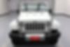 1C4BJWEG4HL552772-2017-jeep-wrangler-unlimited-2