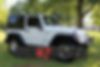 1J4GA64109L765362-2009-jeep-wrangler-2