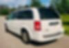 2A8HR54P28R843043-2008-chrysler-town-and-country-2