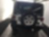 1C4BJWDG2HL592575-2017-jeep-wrangler-unlimited-2