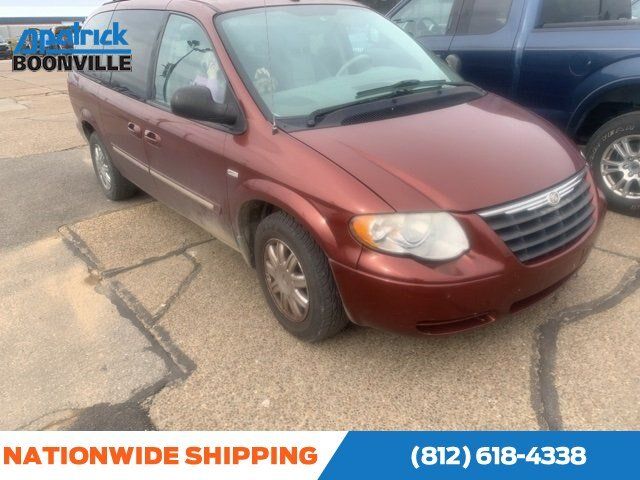 2A4GP54L67R218241-2007-chrysler-town-and-country-0