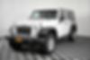 1C4BJWDG4HL700985-2017-jeep-wrangler-unlimited-2