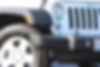 1C4HJWDG3HL506930-2017-jeep-wrangler-unlimited-2