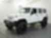 1C4BJWFG5HL571670-2017-jeep-wrangler-2