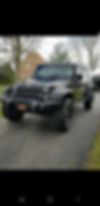 1C4BJWDG0HL533945-2017-jeep-wrangler-2