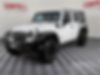 1C4BJWDG5GL250455-2016-jeep-wrangler-unlimited-2