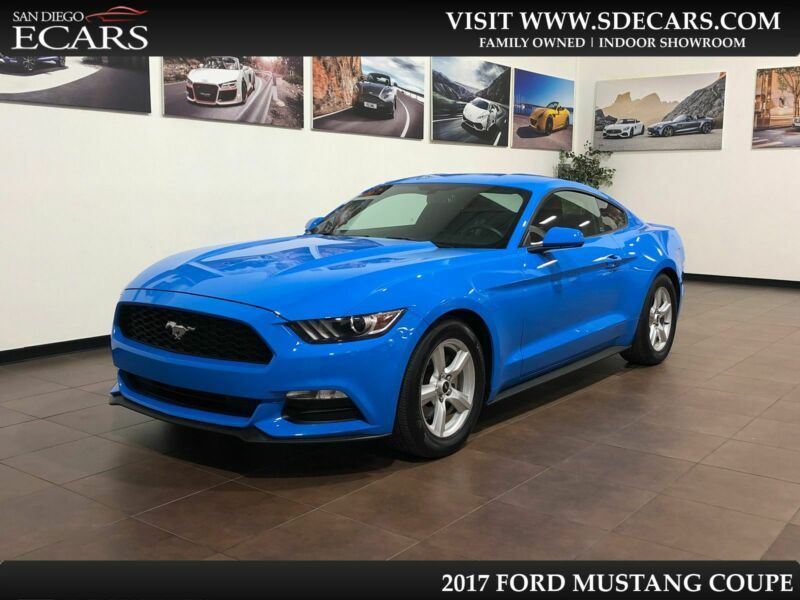 1FA6P8AM7H5266366-2017-ford-mustang-0