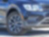 3VV2B7AX5JM220242-2018-volkswagen-tiguan-2