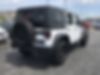 1C4BJWDG1HL656878-2017-jeep-wrangler-unlimited-2