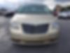 2A4RR7DX3AR374990-2010-chrysler-town-and-country-2