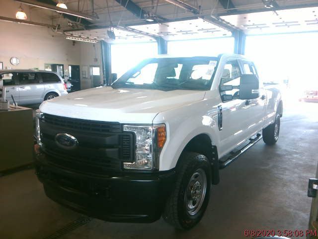 1FT8W3B60HEB15460-2017-ford-f-350-0