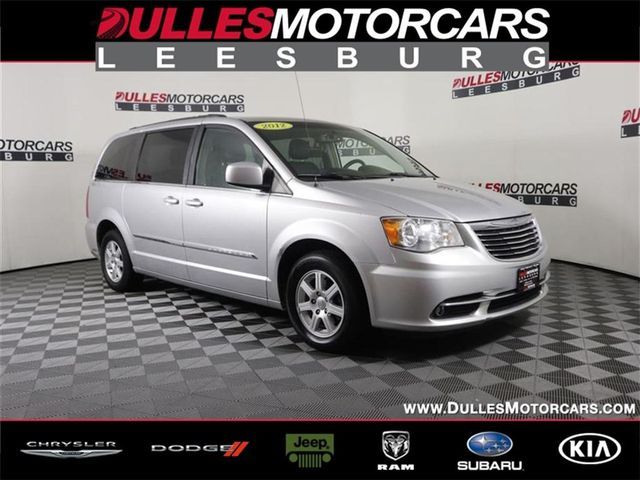 2C4RC1BG1CR423761-2012-chrysler-town-and-country-0