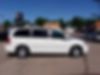 2A4RR5D19AR323994-2010-chrysler-town-and-country-1