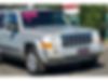 1J8HG58287C550534-2007-jeep-commander-1