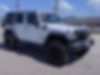 1C4BJWDG5HL742677-2017-jeep-wrangler-2