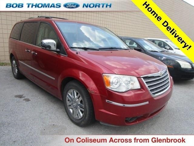 2A8HR64X98R635649-2008-chrysler-town-and-country-0