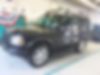 SALTY19454A851074-2004-land-rover-discovery-0
