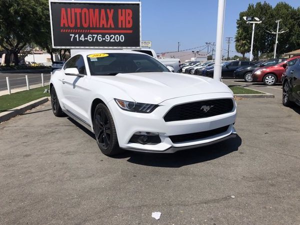 1FA6P8TH2H5302920-2017-ford-mustang-0