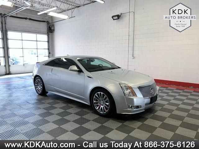 1G6DS1ED0B0135188-2011-cadillac-cts-coupe-0