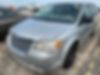2A8HR44E69R552314-2009-chrysler-town-and-country-0