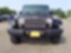 1C4BJWEG1HL700392-2017-jeep-wrangler-2