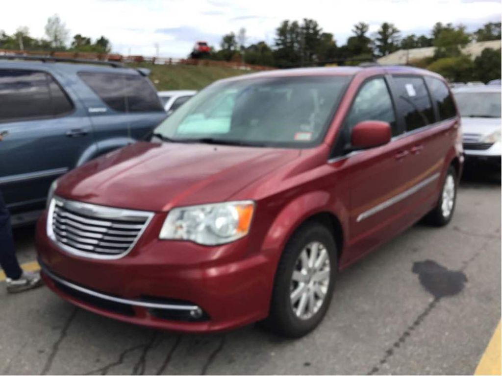 2C4RC1BG9DR598258-2013-chrysler-town-and-country-0