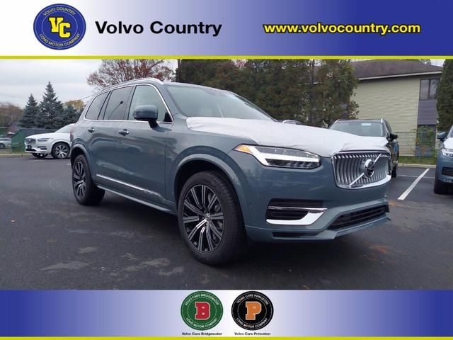YV4BR0CL6M1691987-2021-volvo-xc90-recharge-plug-in-hybrid-0