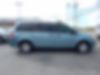 2A8HR44H88R766536-2008-chrysler-town-and-country-1