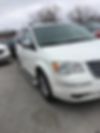 2A8HR64XX8R133054-2008-chrysler-town-and-country-1