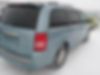2A8HR54P98R132830-2008-chrysler-town-and-country-2