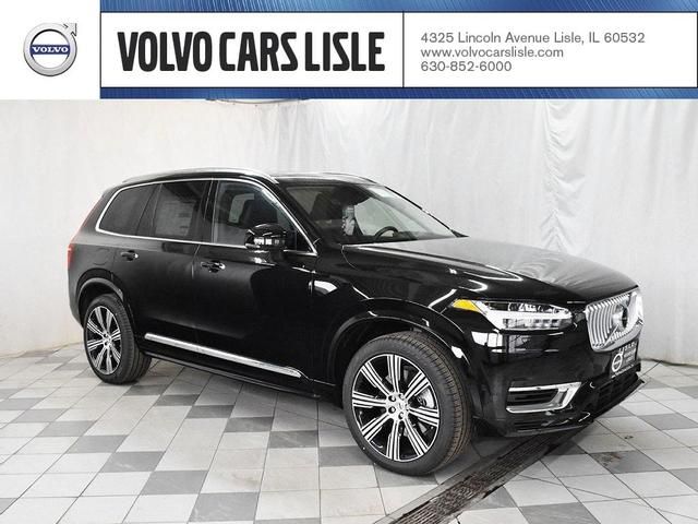 YV4BR0CL7M1702740-2021-volvo-xc90-recharge-plug-in-hybrid-0