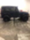 1J4FA29P6YP762846-2000-jeep-wrangler-2